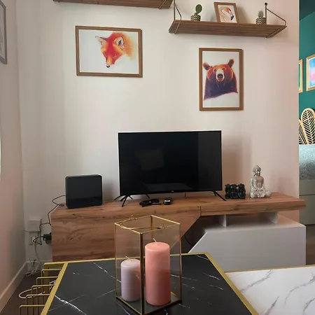 Charming 2-bedroom In Pariss Vibrant 19th Arrondissement