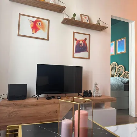 Apartament Charming 2-bedroom In Pariss Vibrant 19th Arrondissement *